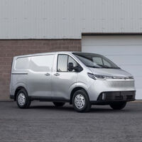 La Chevrolet Express Max EV ya tiene precio en México: la van eléctrica de GM llega con 302 km de autonomía y 1.4 toneladas de capacidad de carga