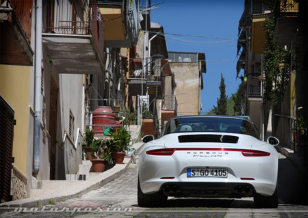 Porsche 911 Targa 4 GTS