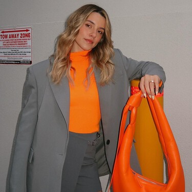 Las nuevas Hoka en marrón canela híper cómodas, que van con todo y serán la competencia directa de las Salomon