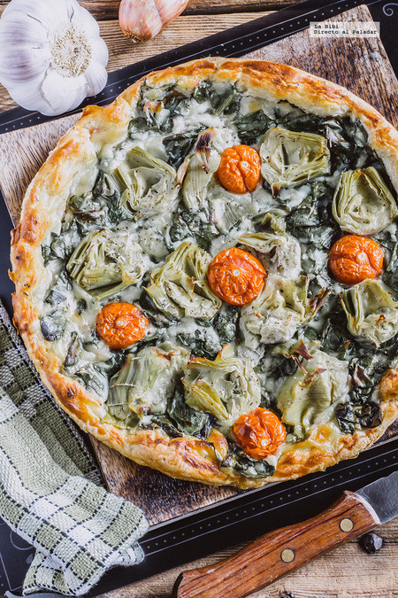 Tarta de espinacas y alcachofas. Receta vegetariana