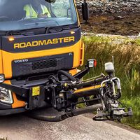 Los agujeros que se forman en la carretera son el peor enemigo para tu coche y tu espalda. Han encontrado la forma de arreglaros en cuestión de segundos