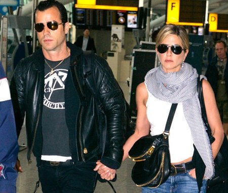 Jennifer Aniston, agarra bien a éste que no se te escape
