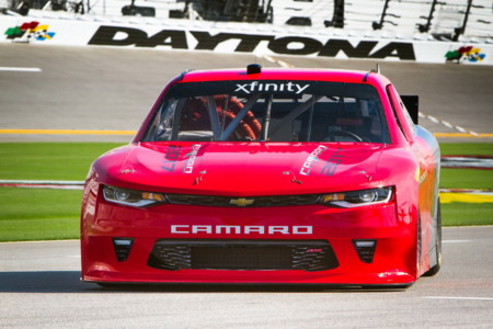 Así es el nuevo Chevrolet Camaro de la NASCAR Xfinity Series: una receta muy de la vieja escuela