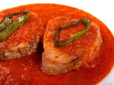 Cenas proteicas rápidas y fáciles: bonito con pisto (XV)
