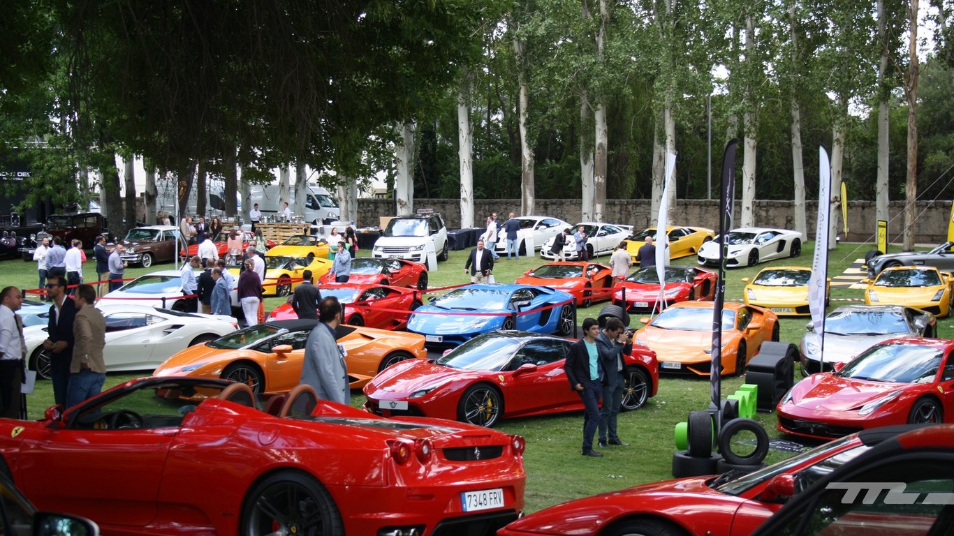 Aquí tienes 62 fotos de Autobello 2017 que te alegrarán la mañana