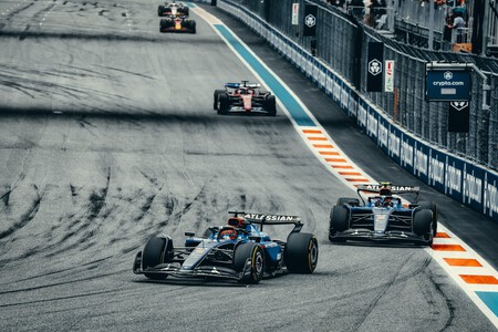 Albon Sainz Miami F1 2025