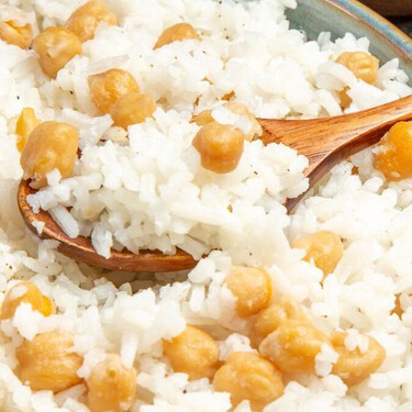 Cómo preparar arroz blanco con mantequilla para que quede suelto, sabroso y sin batirse
