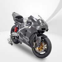 La deportiva con motor rotativo sigue viva: cifras aún más locas, precio más desorbitado y el mismo aullido 