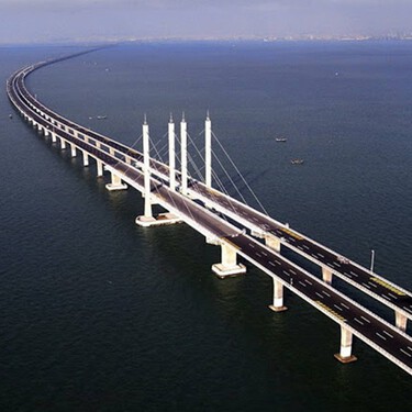 China ha cambiado las reglas de las infraestructuras para siempre. El puente de Danyang-Kunshan es el más largo del mundo: una bestialidad de 165 km