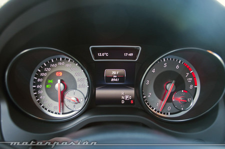 Mercedes Benz Cla Presentacion Saint Tropez Motorpasion