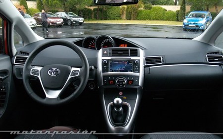 Toyota Verso 2013 presentación en Niza 15