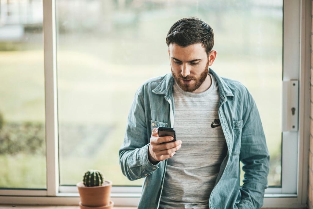 Psicología de WhatsApp: qué dice tu preferencia por los textos frente a audios