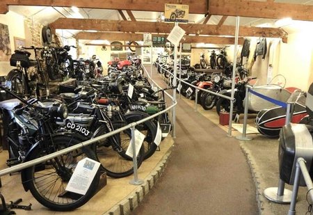 London Motorcycle Museum y parte de la historia de Triumph