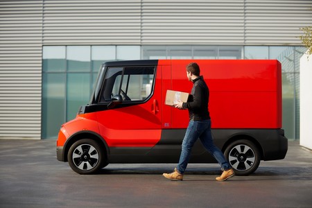 El Renault EZ-FLEX es un vehículo eléctrico que quiere aprender y mejorar el trabajo de los repartidores