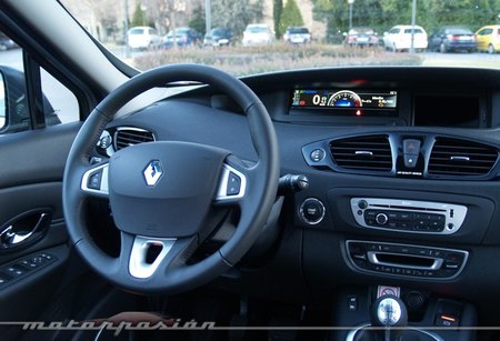 Renault Scénic 2012 Dynamique volante