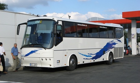 El billete de bus interurbano subirá un 3% a partir de mañana