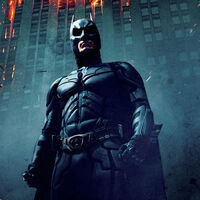 Llevas 18 años creyendo que es una escena tonta de El Caballero Oscuro, pero en realidad es una referencia a los primeros cómics de Batman 