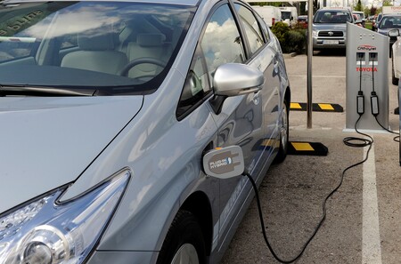 Aniversario Prius Phev 1