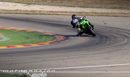 Kawasaki-ninja-experience-noyes-camp