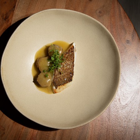 Pargo A La Plancha Con Puerros A La Importancia