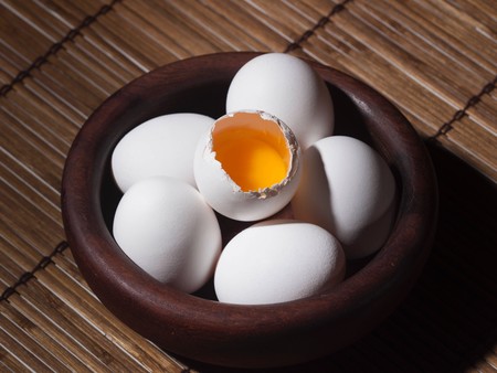 Esto es todo lo que te aporta la yema del huevo (y algunas recetas para que la disfrutes)
