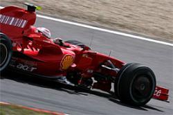 Kimi Raikkonen se muestra cauteloso con la buena forma de Ferrari