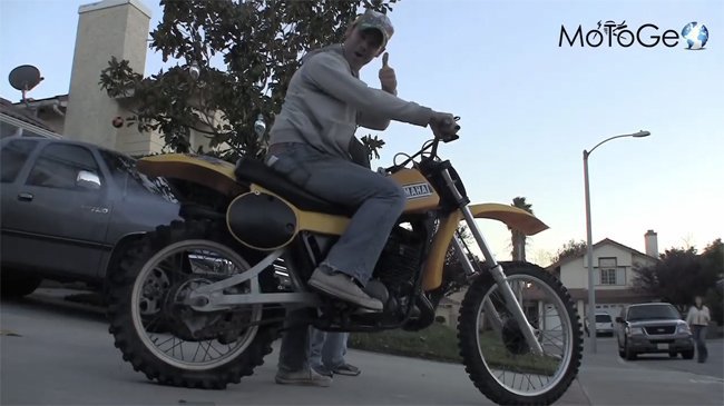 Jamie Robinson estrenando la YZ400