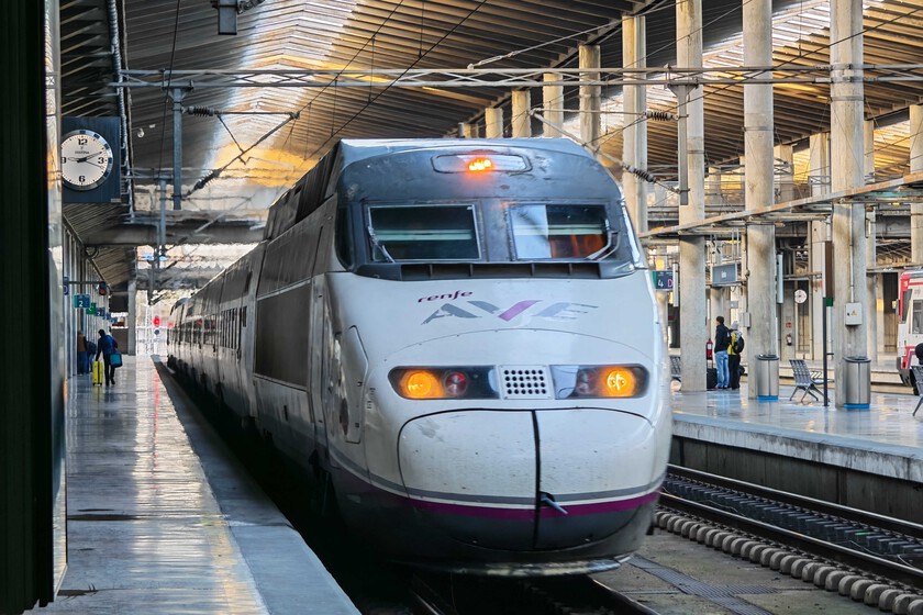 En 1970, el tren a mi pueblo de Extremadura tardaba 20 minutos más que hoy. Es un doloroso recordatorio sobre la alta velocidad