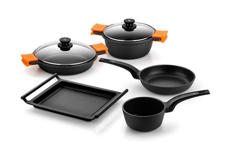 Por 129,99 euros podemos estrenar una batería de cocina BRA Efficient de 5 piezas gracias a Amazon