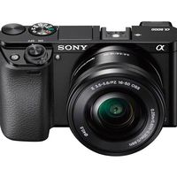 Más barata que nunca, la Sony Alpha A6000 con objetivo 16-50mm, ahora en Amazon te sale por 427,41 euros