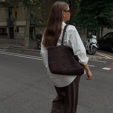 El pantalón palazzo ideal para el verano es fresco, cómodo, holgado y está disponible en Zara en hasta cinco colores 