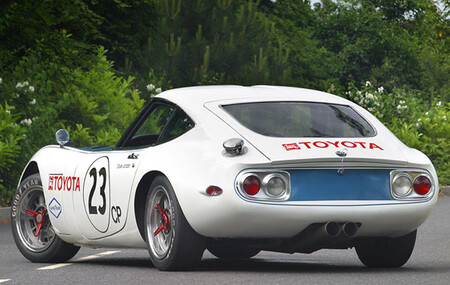 Toyota 2000 GT Shelby 7