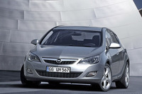 Opel Astra 2010, más información y nuevas recreaciones digitales