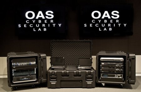 La OEA presenta su laboratorio móvil de simulación de ciberataques