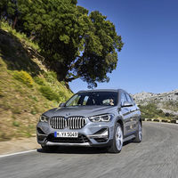El BMW X1 estrena una versión híbrida enchufable en medio de un sutil restyling