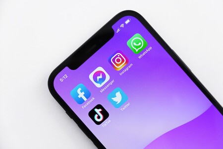 WhatsApp permite reenviar packs de stickers enteros en un chat en la última beta de la aplicación