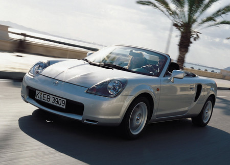 El Toyota MR2 parece estar en camino a su regreso y lo hará junto al Supra