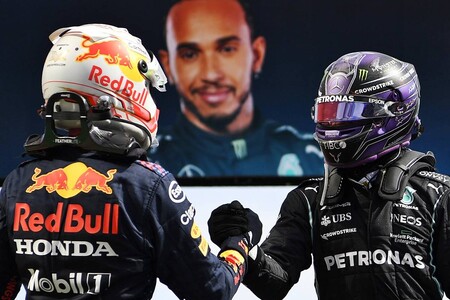 El accidente entre Max Verstappen y Lewis Hamilton en Silverstone volverá a ser revisado por los comisarios