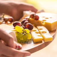 Cuáles son los quesos que puedes comer (y cuáles debes evitar) si estás embarazada 