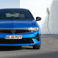 Se venden más vehículos eléctricos e híbridos enchufables que nunca en todo el mundo. Es gracias a China, pero Europa también tiene mucho que ver