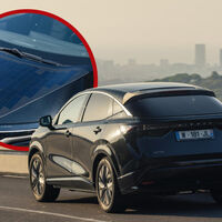 ¿Es buena idea ponerle paneles solares a un auto eléctrico? Nissan hizo el experimento. Aún tenemos dudas