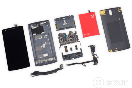 El OnePlus One destripado, su reparabilidad es aceptable