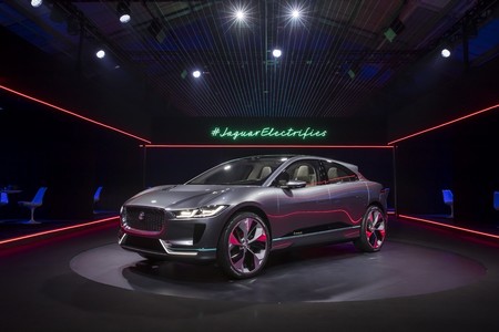 Jaguar I-Pace, los británicos se suman a la carrera de los todocaminos 100% eléctricos de autonomía superior