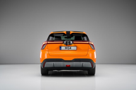 MG4 Electric Primer Contacto 19