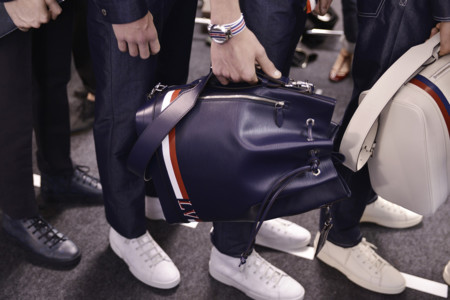 Si oís hablar de Noé Marin no es el nombre de un nuevo modelo sino del bolso masculino de Louis Vuitton