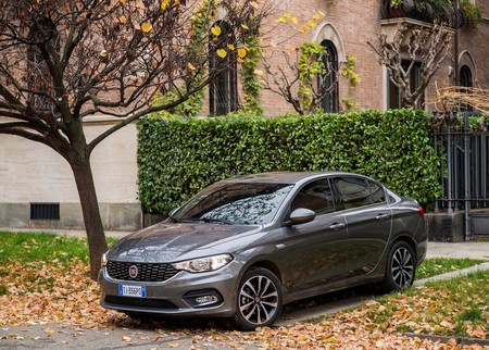 Fiat Tipo 2016 1600 04