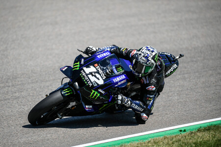 Maverick Viñales se rebela en Assen antes de la lluvia y Marc Márquez ha sufrido una durísima caída