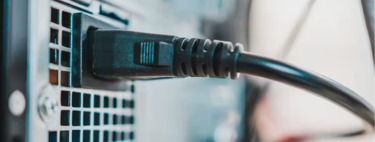 El precio de la luz en España se actualiza: estas son las mejores horas para jugar en PC y cómo rebajar la factura 