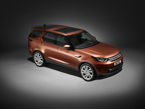 Land Rover Discovery 2017: siete plazas que puedes poner del revés con tu móvil