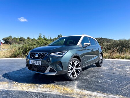 Probamos el SEAT Arona: el coche más vendido en España se pone al día para seguir liderando entre los SUV